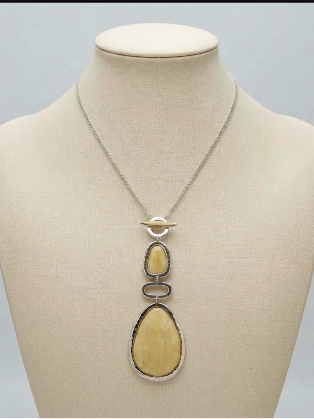 Lia Sophia Long Yellow Cream Convertible Silver Toggle Necklace 42”